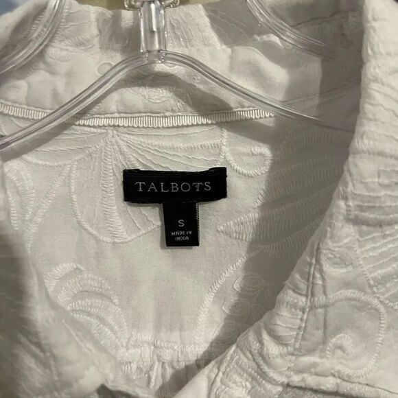 EUC Talbots Adjustable Long-sleeve Button Down Textured Shirt Size Small #111 - Picture 2 of 8